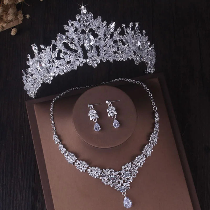 Luxury Silver Color Crystal Water Drop Bridal Jewelry Sets Rhinestone Tiaras Crown Necklace Earrings Wedding Dubai Jewelry Set